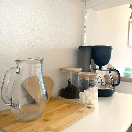 Cozy With Swimming Pool, 3 Minutes From The Beach アパート *